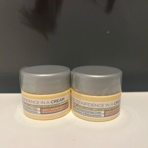 ⭐️ IT Cosmetics Confidence in a Cream | Anti-Aging Armour